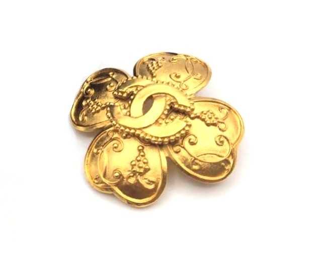 シャネル買取 クローバー ブローチ